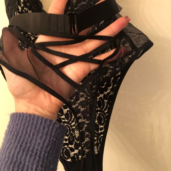 Victoria Secret Lingerie - Picture 5 of 5